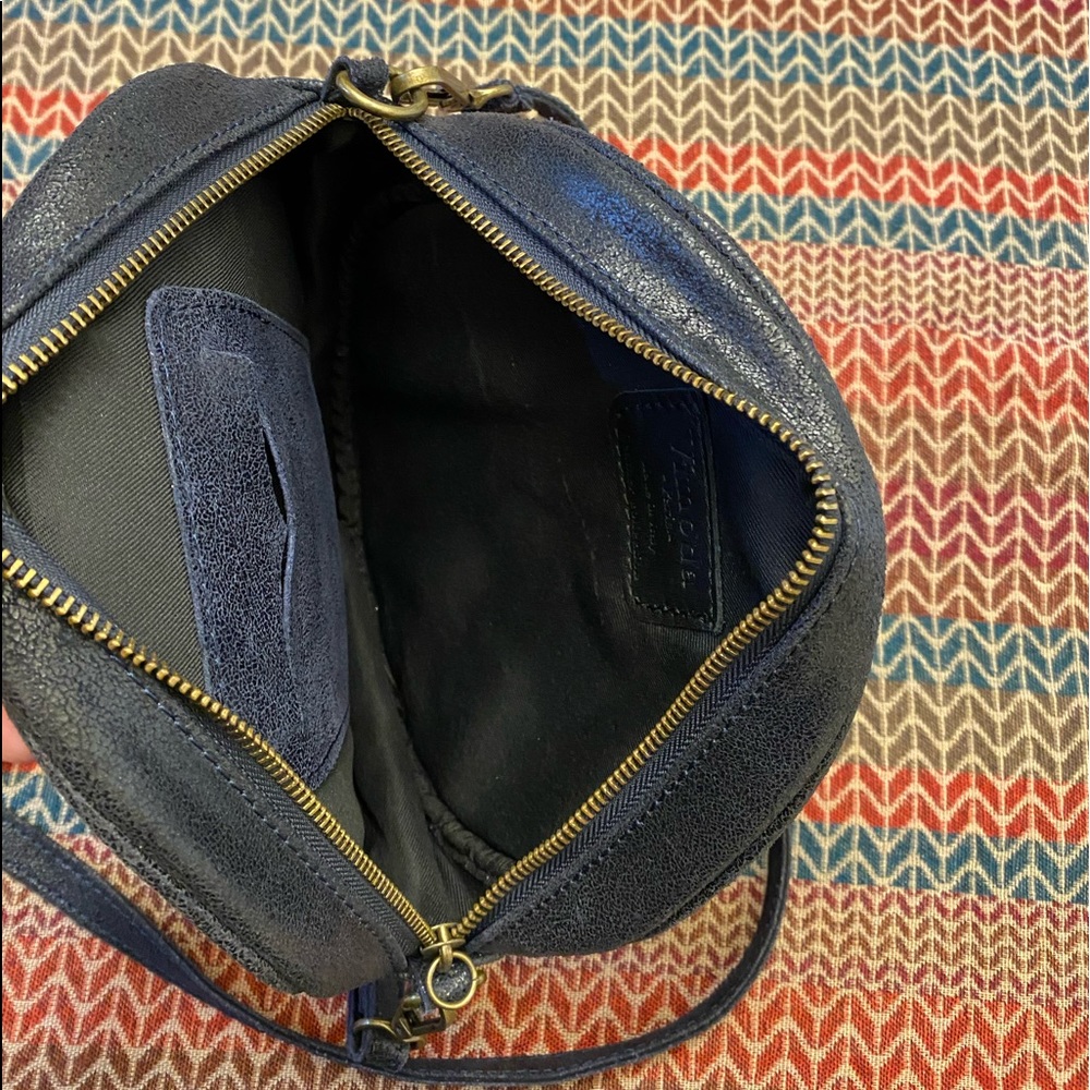 Vimoda Paris Circular Blue Leather Zipper Bag Italy - Picture 2 of 8